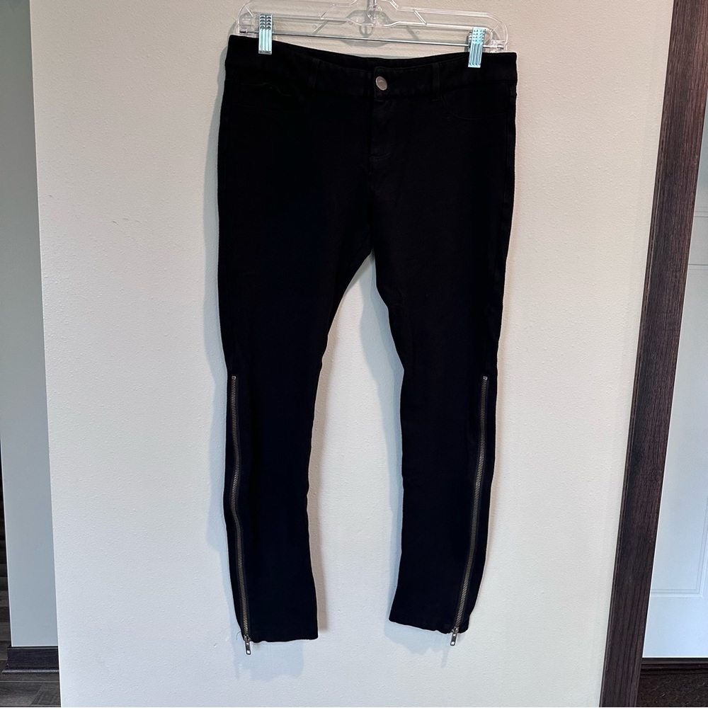 Express Black Mid Rise Zippered Side Calf Stretch Pants Women’s Casual Everyday